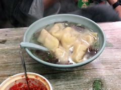 -无名氏宵夜小摊(祝家三姐妹馄饨店)