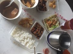 -黄亚细肉骨茶(仰光路店)