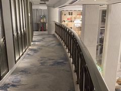 -浅深(世茂滨江精品店)