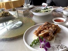 -鲤鱼塘农家山庄