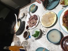 -高玛纳驴肉火烧(一世界店)