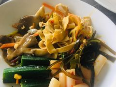 -粤海璇宫·木棉花高空旋转餐厅·聚会派对