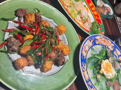-粤·向群饭店(麓景路店)