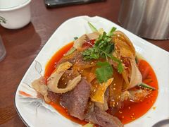 -湖南人家湘菜馆(镇江路店)