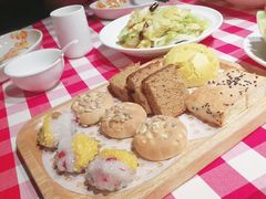 -西贝莜面村(上海百联西郊店)