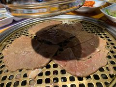 -唯成•韩国炭火烤肉 유성고기