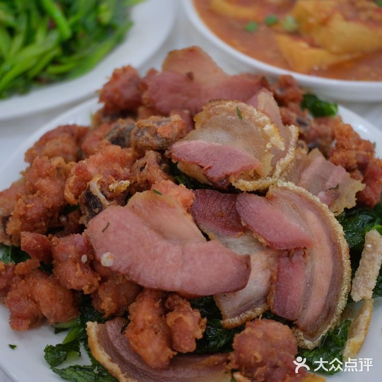 丽江最后一顿选择的这家，有被好吃到，人均才50