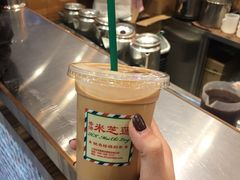 丝袜奶茶-美芝莲(东方宝泰店)