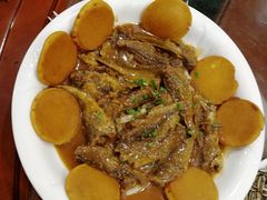 -大鸭梨烤鸭店(金顶街店)