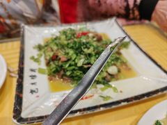 咸菜炒牛肉-顾家土菜館