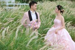 -莫兰迪婚纱摄影