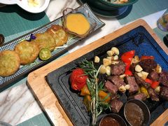 -蜜桃花开·中西融合菜E&W(南长街店)