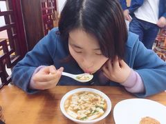 -聚香斋(东关街店)