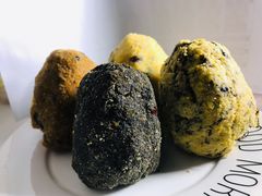 黑芝麻窝头-玉华台饭庄·淮扬菜·烤鸭(望京店)