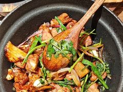 -不二啫·广府啫啫煲(江燕路万科里店)