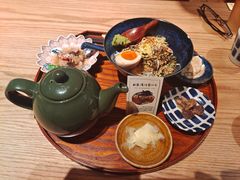 -啢啢茶寮(芳华横街店)