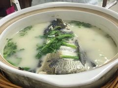 砂锅鱼头-鱼水情·农家菜·大鱼头(南山竹海店)