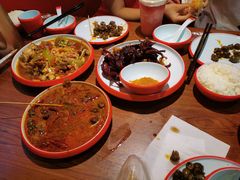 -老闵田螺馆·南昌市井菜·特色小吃(总店)