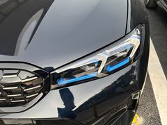 -上海宝信宝马4S店