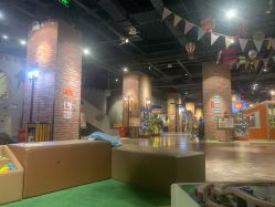 -幻贝家儿童乐园(武汉永旺梦乐城店)