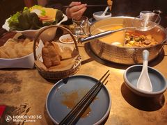 -左庭右院鲜牛肉火锅(新梅广场店)