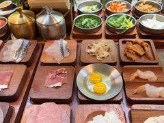 -银米·云南传统过桥米线(双廊黑金冠店)