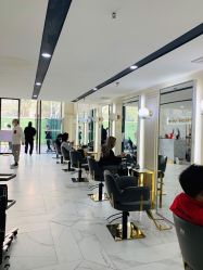 前台-3AM HAIR SALON染发接发