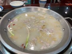 -老来福·非遗酸汤兔(凯旋路店)
