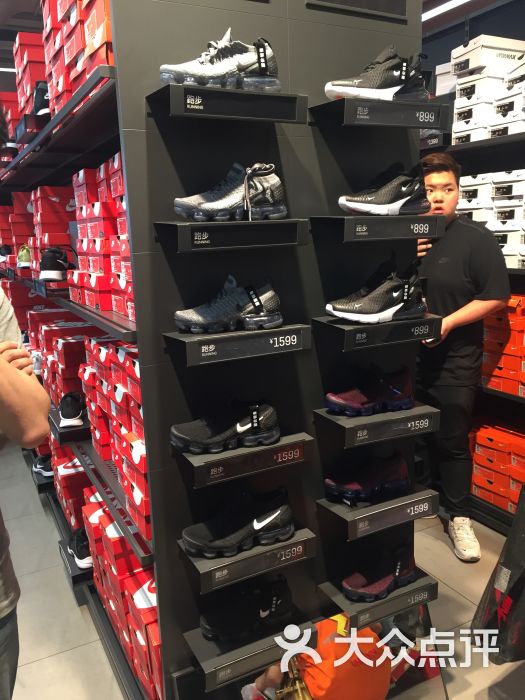 耐克员工店图片 第2张