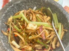 -味+新京宴·烤鸭·北京菜(创意谷店)