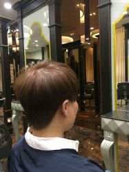 -八佰伴8008星级形象店