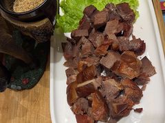 -乔家小院•非遗驴肉•本地小海鲜(滨河路店)