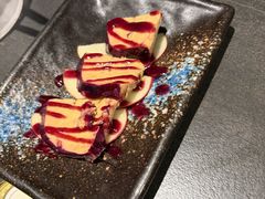 -铭牛烧肉·和牛海鲜自助(高新月牙湖店)