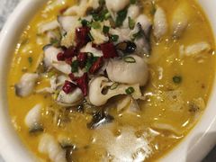 开胃酸菜鱼-聚丰园•湖鲜餐厅(阿红私房菜梅石路店)