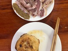 -宝瑞门钉肉饼店