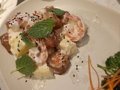 菠萝油条虾-鹿港小镇(金虹桥国际中心店)