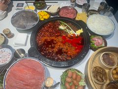 -卤校长老火锅(杨家坪直营店)