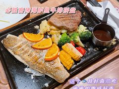 -必胜客(璞丽中心店)