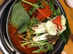-喇喇排骨火锅·传统韩式脊骨汤(望京西园总店)