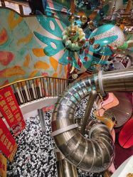 -奈尔宝·国风主题儿童乐园·亲子餐厅(豫园商城店)