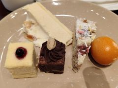 -广州希尔顿逸林酒店-OPEN開·全日制餐厅·海鲜·小火锅·自助餐(东风路店)