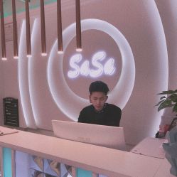 -BULB STUDIO 巴柏明星发型工作室