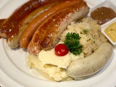 -申德勒加油站餐厅(三里屯北小街店)