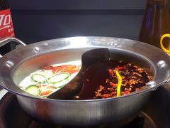 -钢管厂五区小郡肝串串香(滨江店)