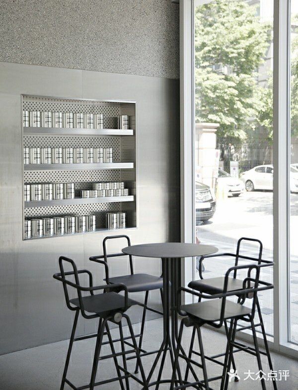 ［咖啡厅］设计｜简洁而不单调的用餐空间