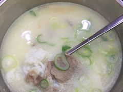 -神仙雪浓汤(明洞店)