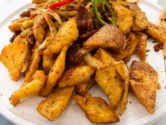 馕炒肉-马尔龙新疆饭店·清真(瑞景店)