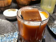 -毛毛虫酒吧