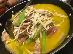 -温汤大酒店餐厅