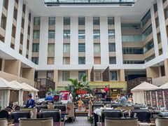 -朗丽兹自助餐厅